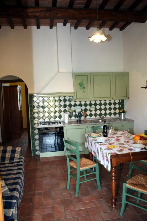 Agriturismo Le Docce Castelfiorentino Zimmer foto